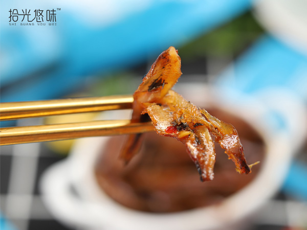 香辣小鱼仔
